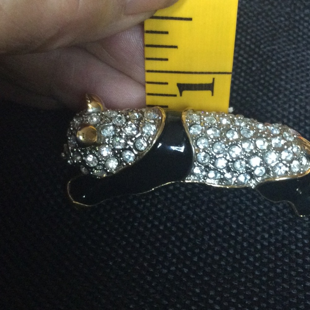 Panda Pin - Picture 7 of 7